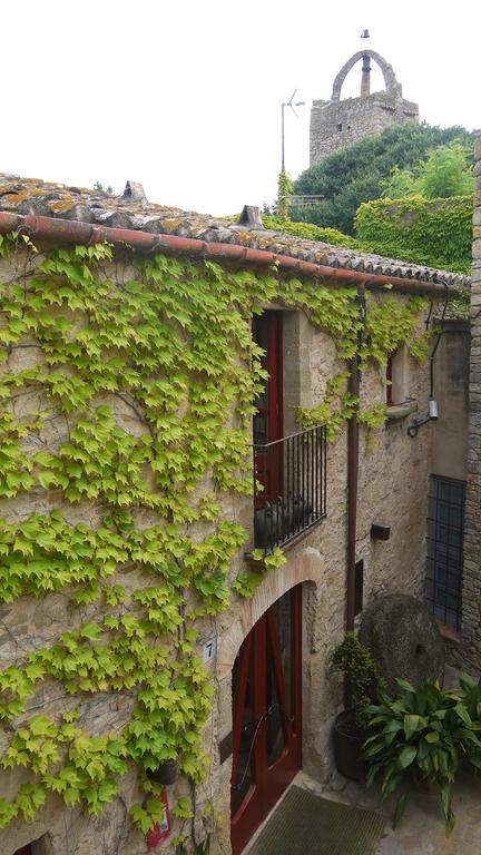 Hotel Restaurant El Pati Peratallada Exterior photo